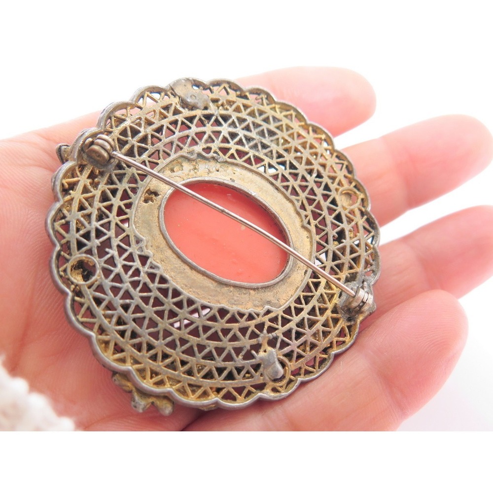 Vintage Czech Art Deco Nouveau Faux Coral Glass Floral Silver Plated Brooch Pin - Picture 3 of 4